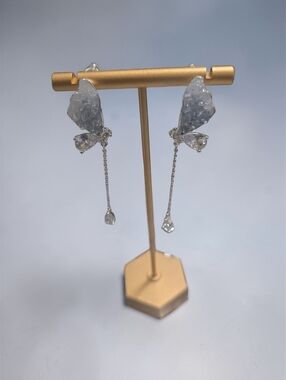 LAMENO Crystal Butterfly Drop Earrings - Clear -